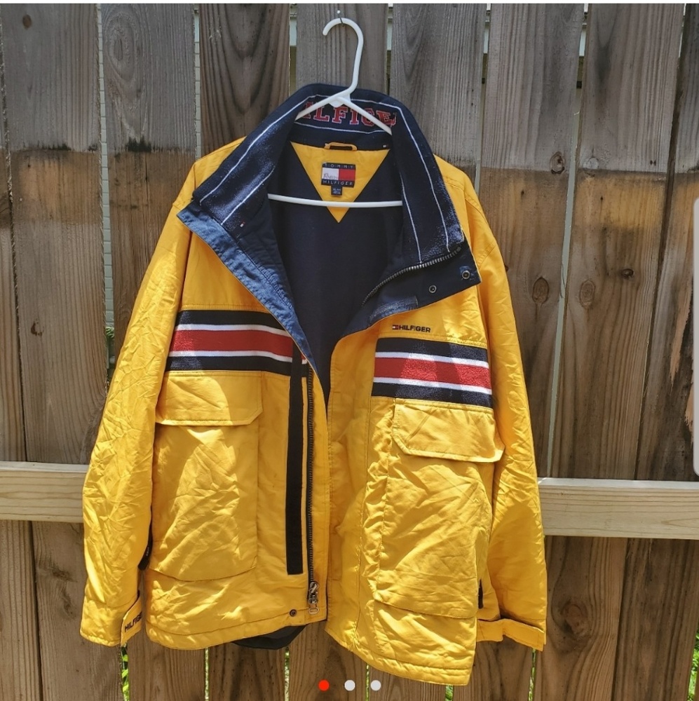 Vintage Tommy Hilfiger mens jacket
